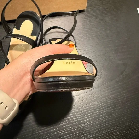 Christian Louboutin 100M Loubi Queen Sandal Nappa Leather - Picture 7 of 16